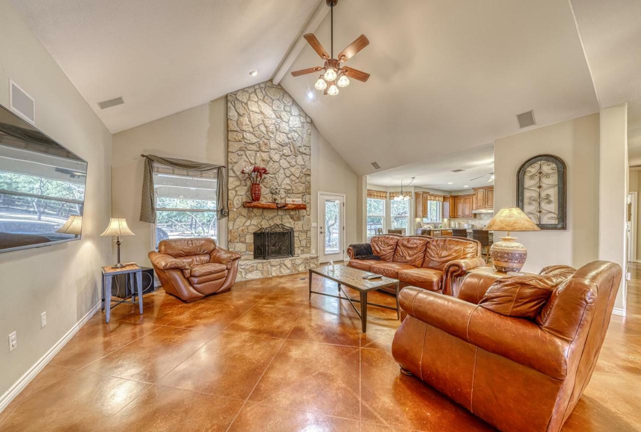 River Mountain Retreat Wimberley Kültér fotó